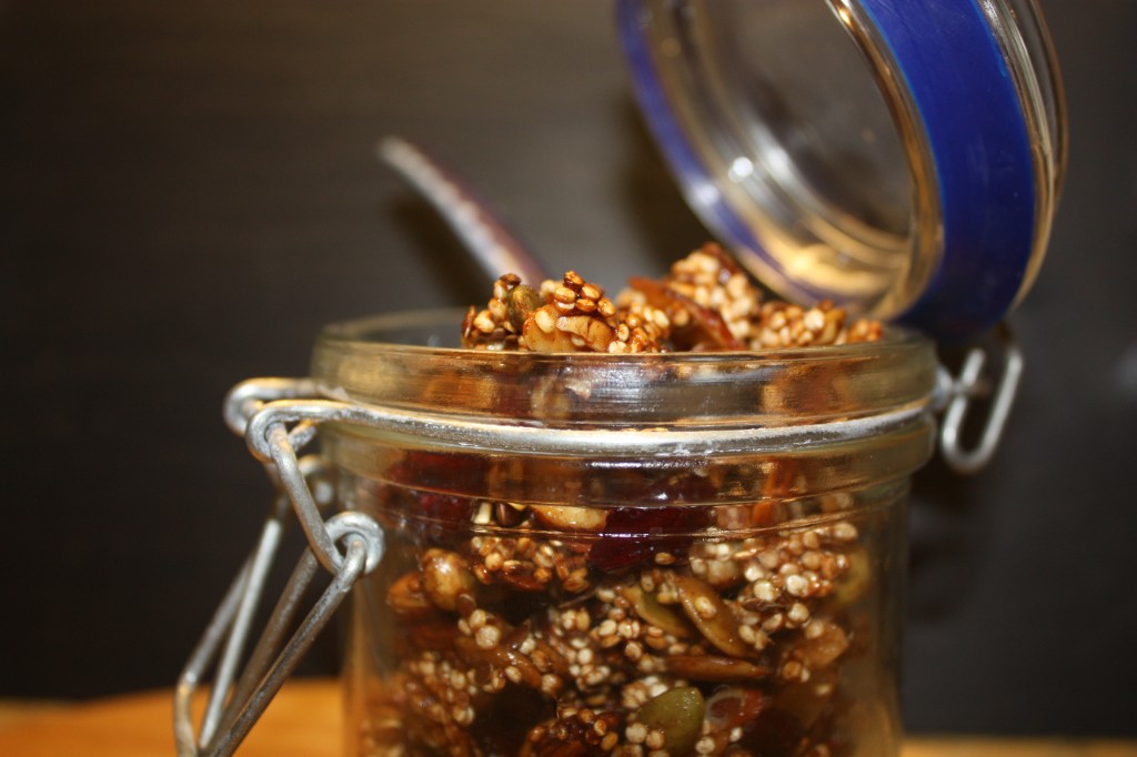 Quinoa Pumpkin Seed Granola 