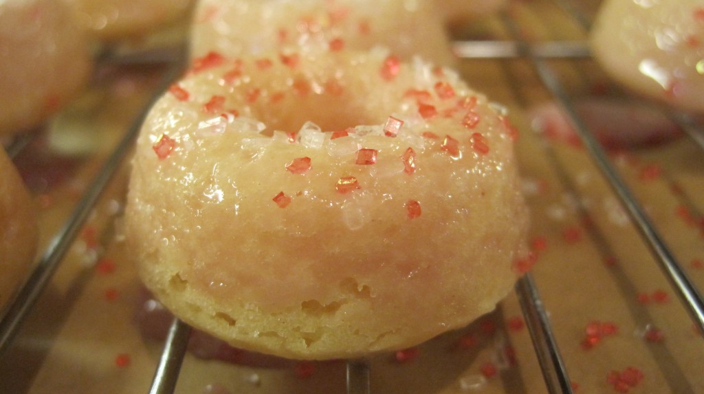 Grenadine-Glazed-Mini-Donuts