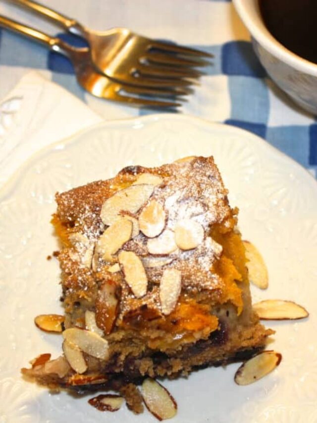Peach Blueberry Buckle Story