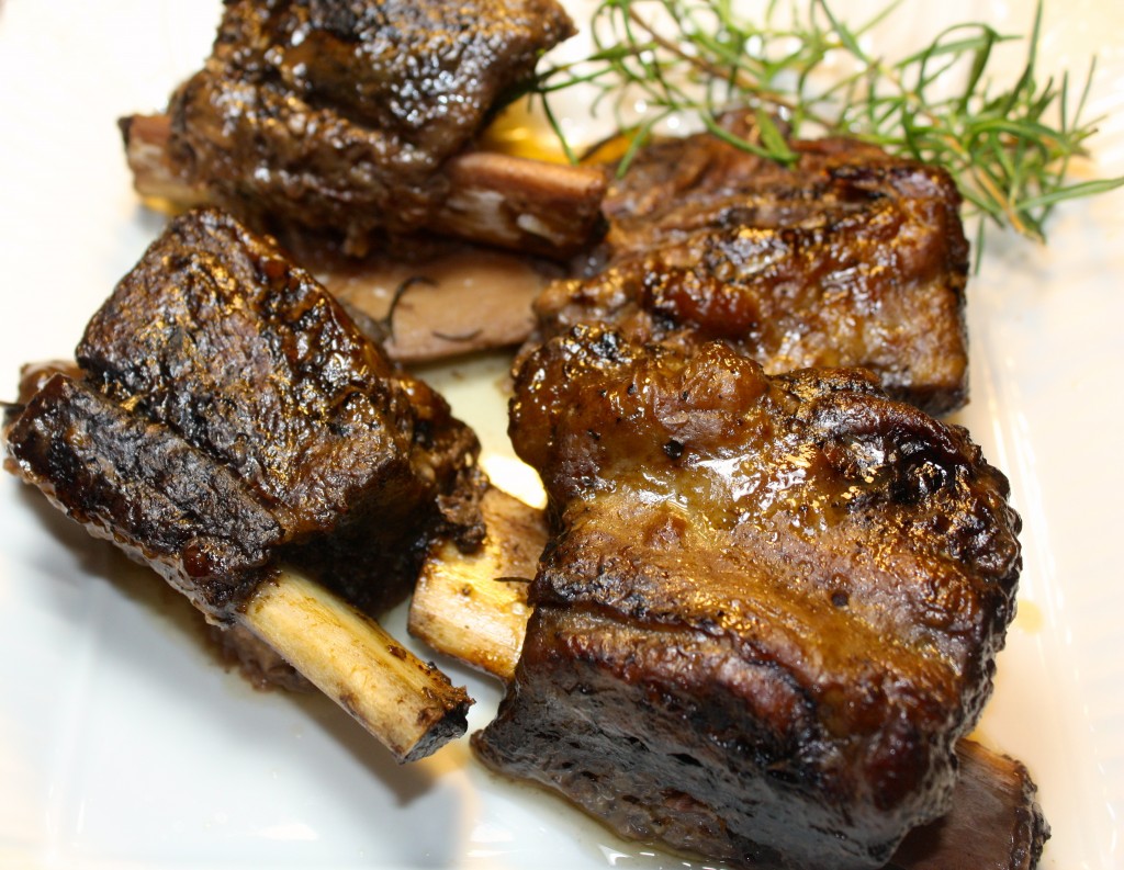 Beef Short Ribs Slow Cooked - The Foodie Affair