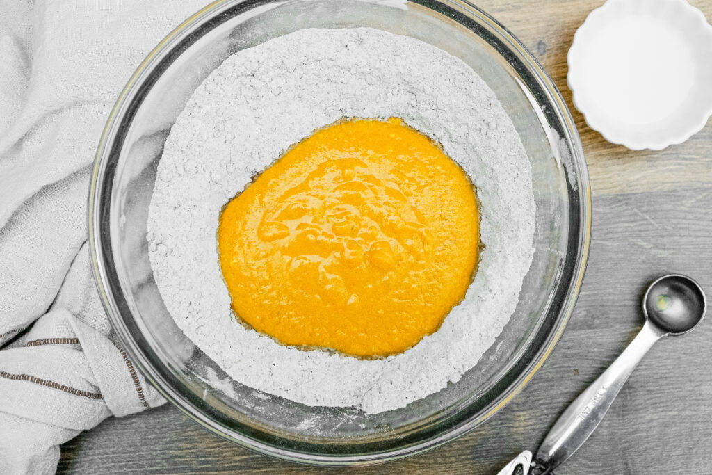 Egg mix with flour before forming dough.