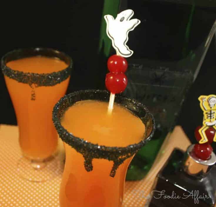 Hocus Pocus Halloween Cocktail - The Foodie Affair