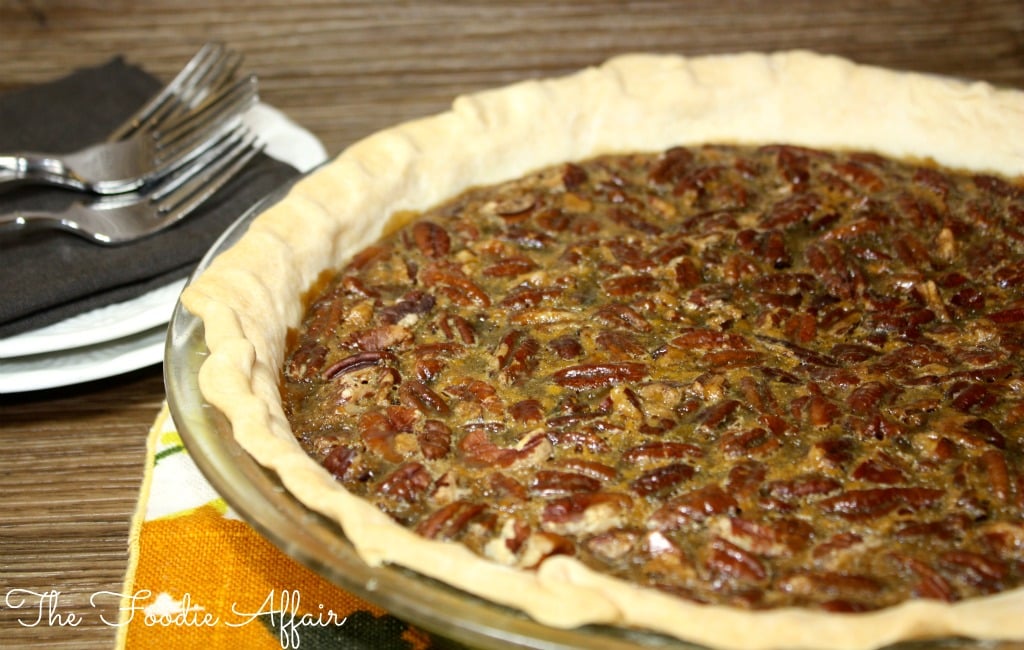 Old Fashioned Pecan Pie - The Foodie Affair