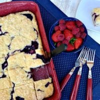 Berry Coffee Cake with homemade triple berry sauce #cake #brunch #dessert | www.thefoodieaffair.com