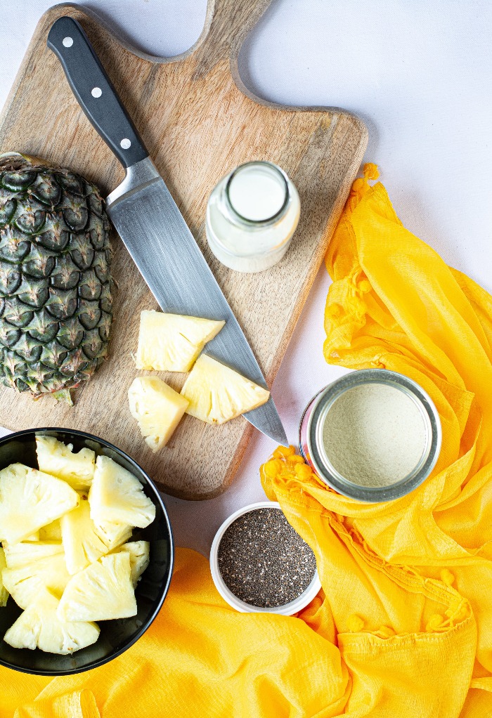 Ingredients to make a healthy pineapple smoothie