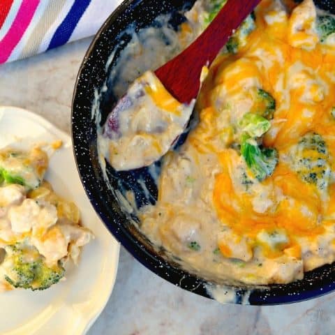 Cheese Chicken and Broccoli Casserole without canned soup #skillet #recipe #cheese | www.thefoodieaffair.com