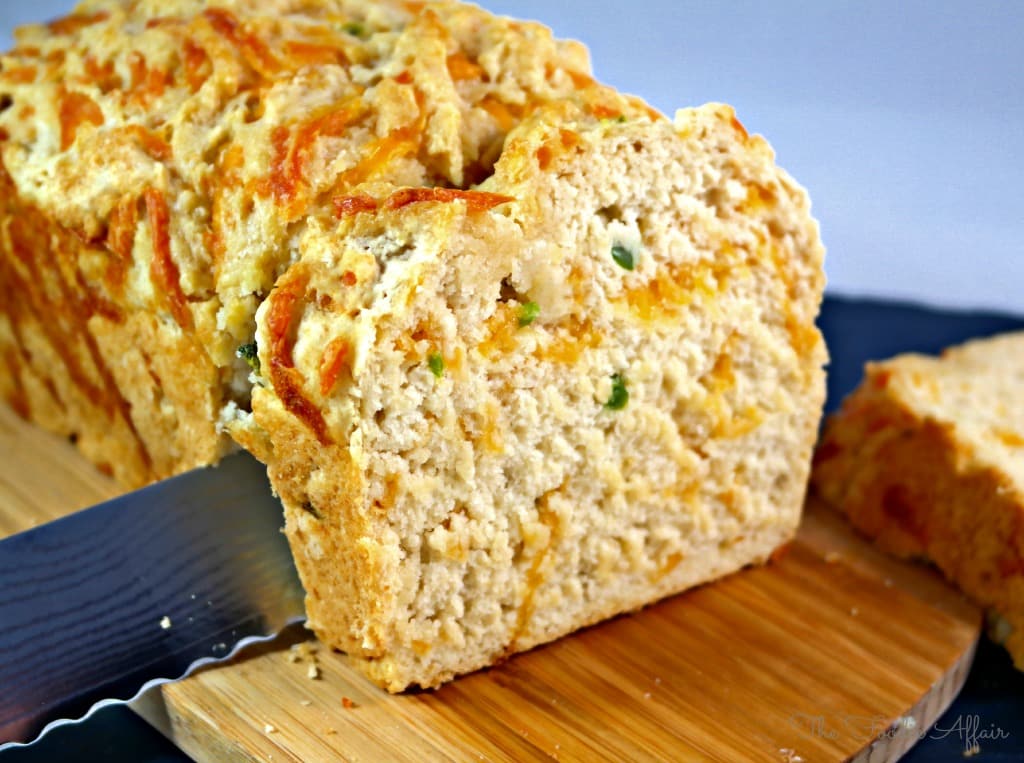 Cheddar Jalapeño Beer Bread doesn't require any yeast, kneading or time to rise. Mix and bake!