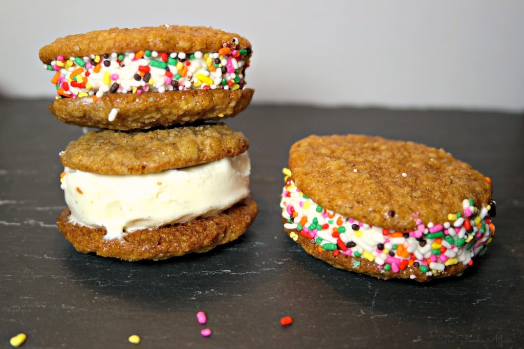 Oatmeal Cookie Ice Cream Sandwich - The Foodie Affair