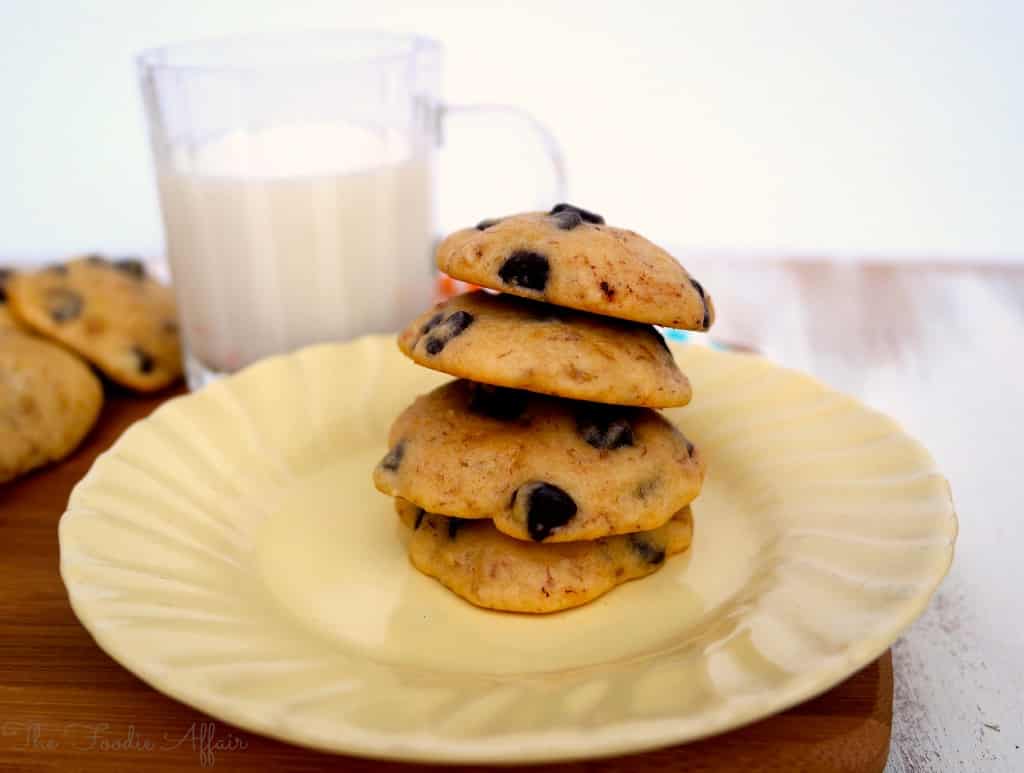 Banana Chocolate Chip Cookies