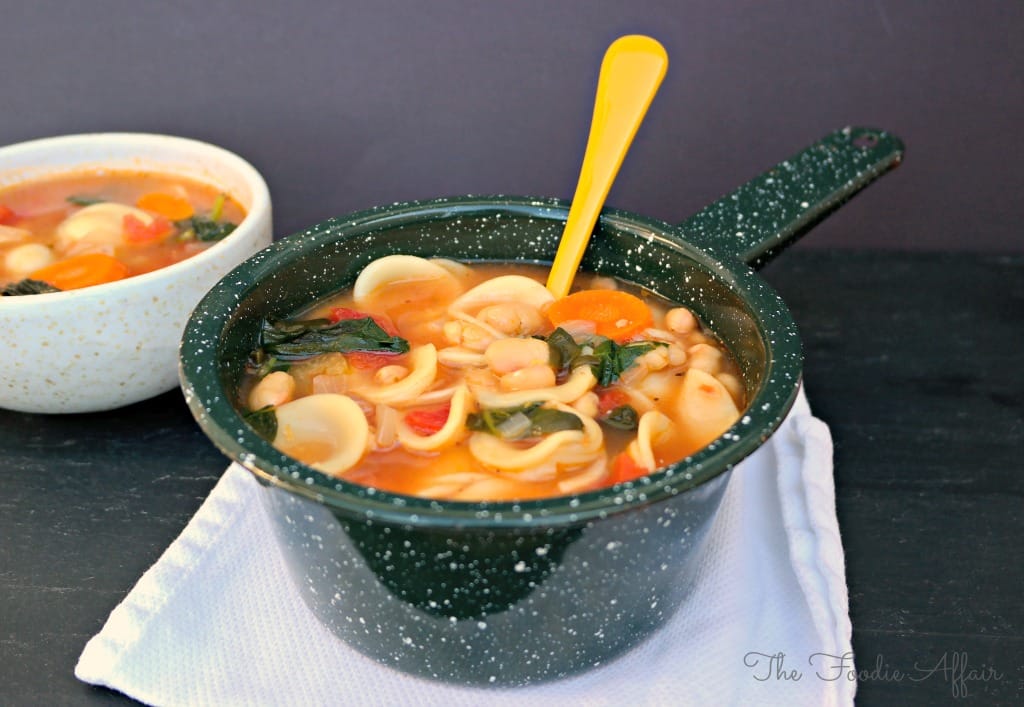 Spinach and White Bean Soup - The Foodie Affair