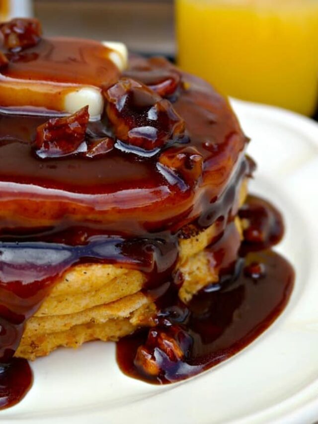 PUMPKIN PANCAKES WITH PECAN MAPLE SYRUP STORY — The Foodie Affair