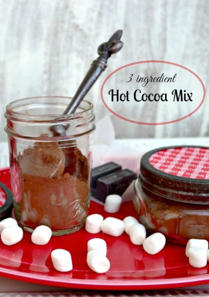 Homemade hot cocoa mix without any creamer in a Mason jar. 