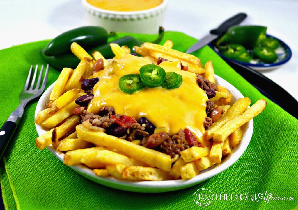Chili Cheese Fries - The Foodie Affair