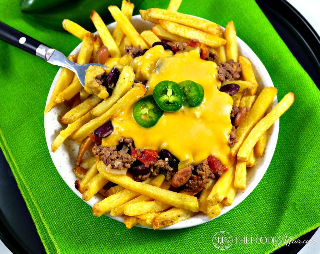 Chili Cheese Fries - The Foodie Affair