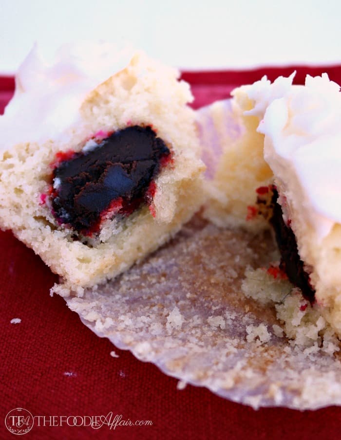 12 Fudge Filled Vanilla Cupcakes - The Foodie Affair