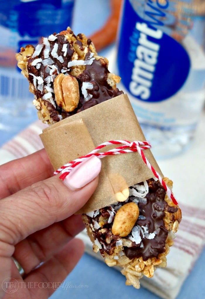 Granola Bar Recipe With Dark Chocolate & Coconut