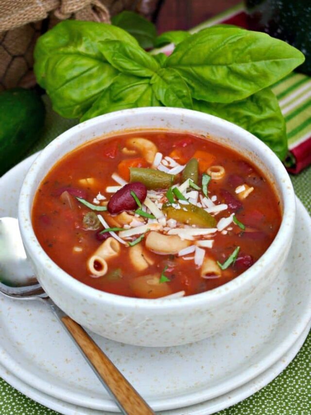 Minestrone Soup with Chickpea Pasta