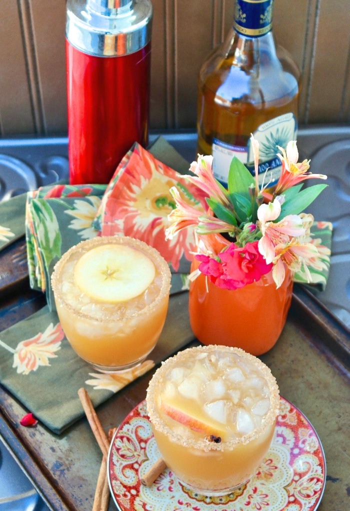 Ingredients for apple cider margarita recipe