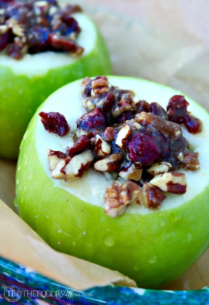 Stuffed Baked Apples With Pecans and Cranberries