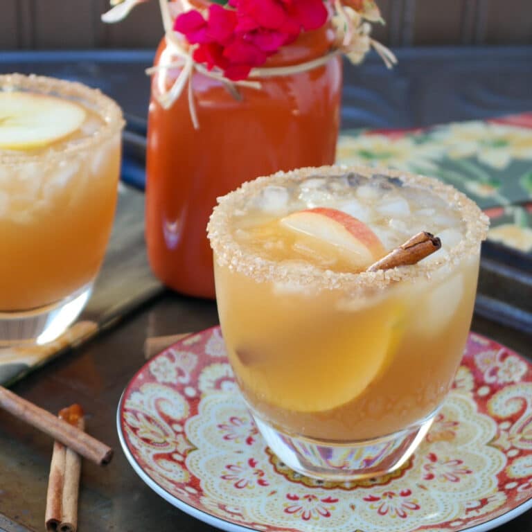 Thanksgiving Apple Cider Margarita Recipe