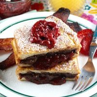 stuffed french toast with strawberries and Nutella