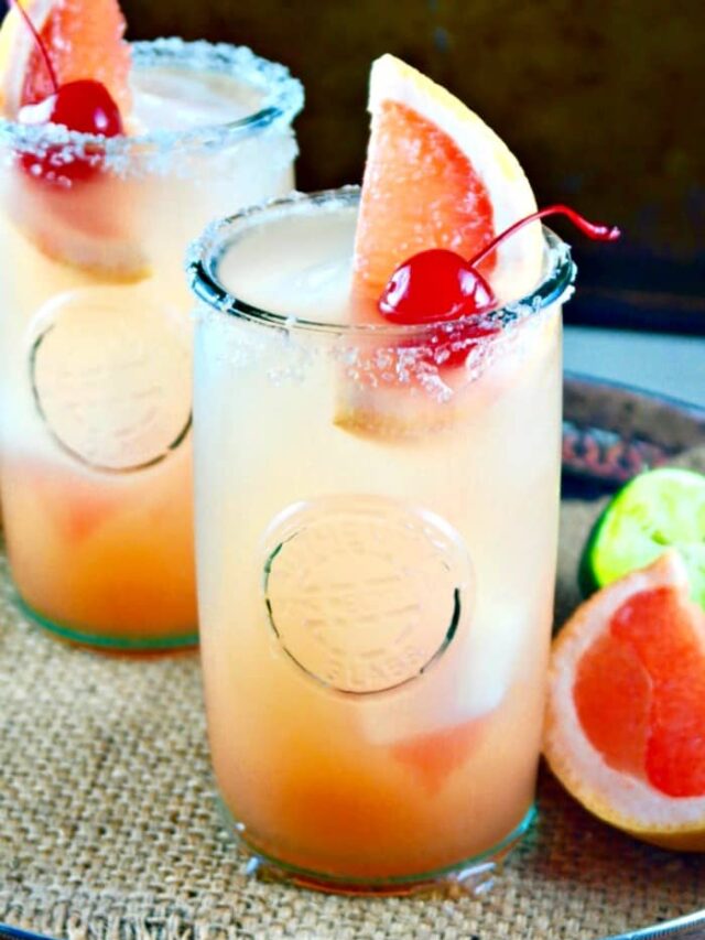 Refreshing Paloma Cocktail