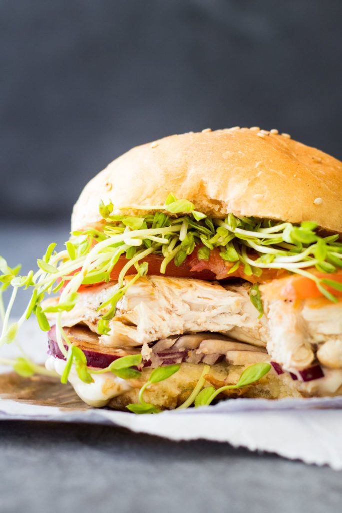 11 Easy Chicken Brown Bag Lunch Ideas #lunch #chicken #brownbag | www.thefoodieaffair.com