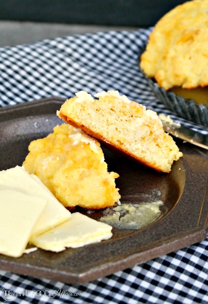 Low Carb Cheddar Biscuits made with superfine almond flour! #lowcarb #keto #cheddar | www.thefoodieaffair.com