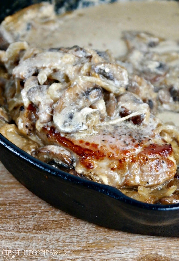 Pork Chops Mushroom Cream Sauce 30 minute skillet meal is a simple low carb dish! #pork #skillet #mushrooms | www.thefoodieaffair.com