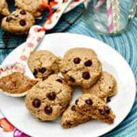 Soft Almond Butter Cookies with Sugar Free Chocolate Chips #AlmondButter #Cookies | www.thefoodieaffair.com