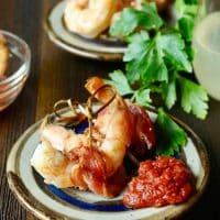 bacon wrapped shrimp recipe with cocktail sauce