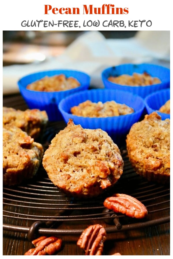 These low carb pecan muffins are gluten-free and keto approved! Grab one and satisfy your sweet tooth guilt free! #lowcarb #muffins #pecan #sugarfree #ketorecipes | www.thefoodieaffair.com