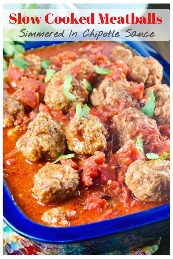 Mexican-style slow cooked meatballs in a flavorful chipotle sauce. Enjoy as a main meal or serve these crockpot meatballs as an appetizer! #slowcooker #crockpot #meatballs #Mexican #chipotle #thefoodieaffair