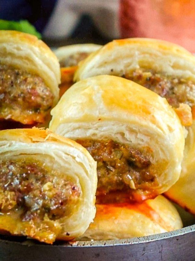 Easy Sausage Rolls Recipe with Puff Pastry Story