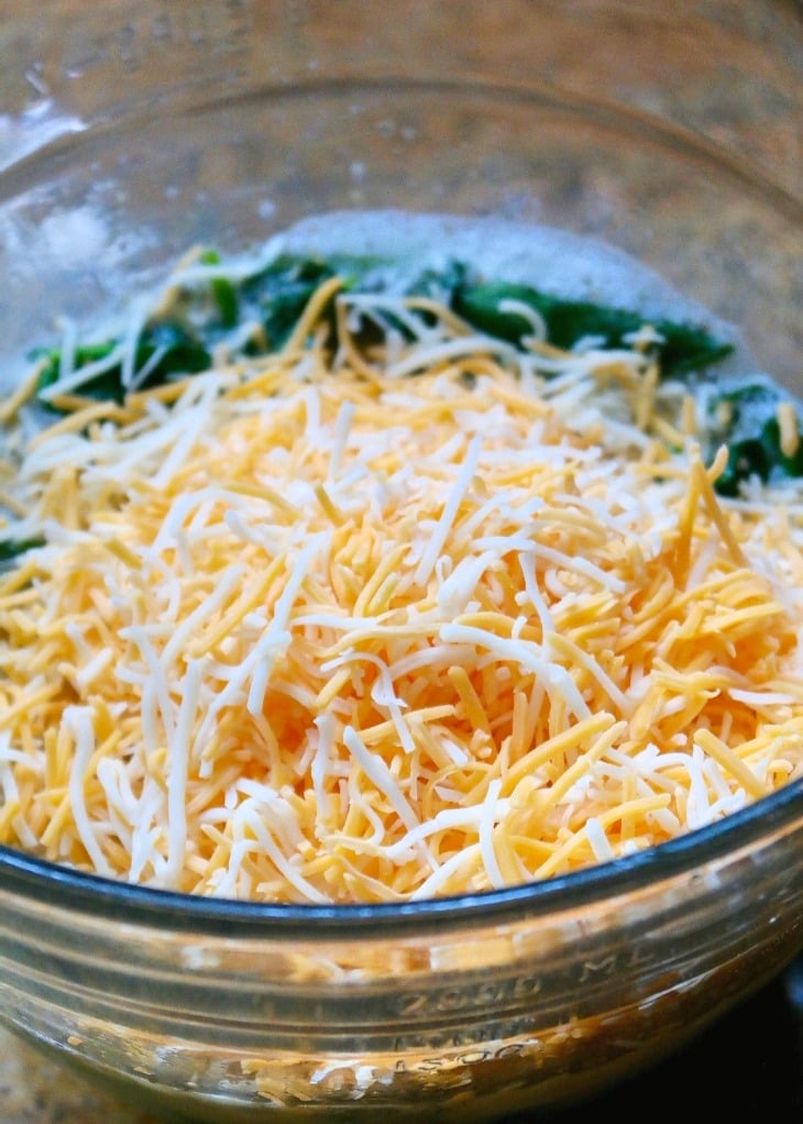 Cheese filling for spinach casserole dish