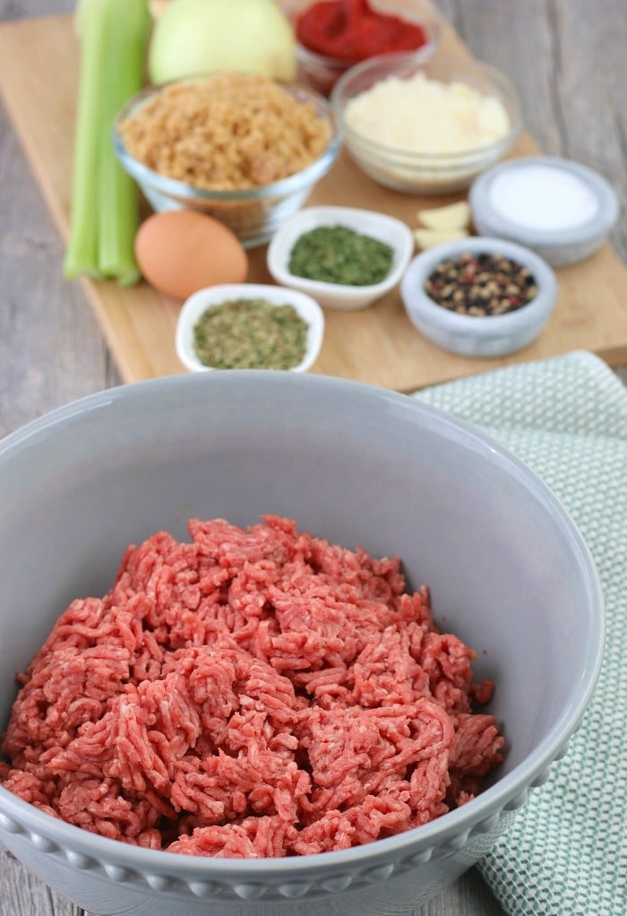 The ingredients needed for making my keto meatloaf recipe!