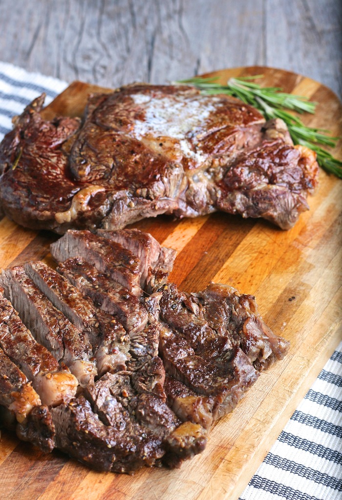 A look at the finished pan seared steak sliced up and ready to be enjoyed. 