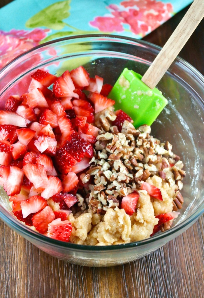 Mix in strawberries and nuts into bread batter