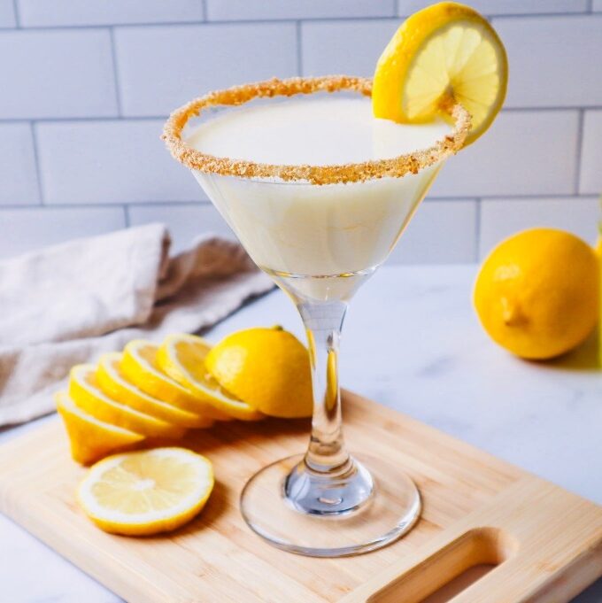 Creamy Limoncello Martini Recipe - The Foodie Affair