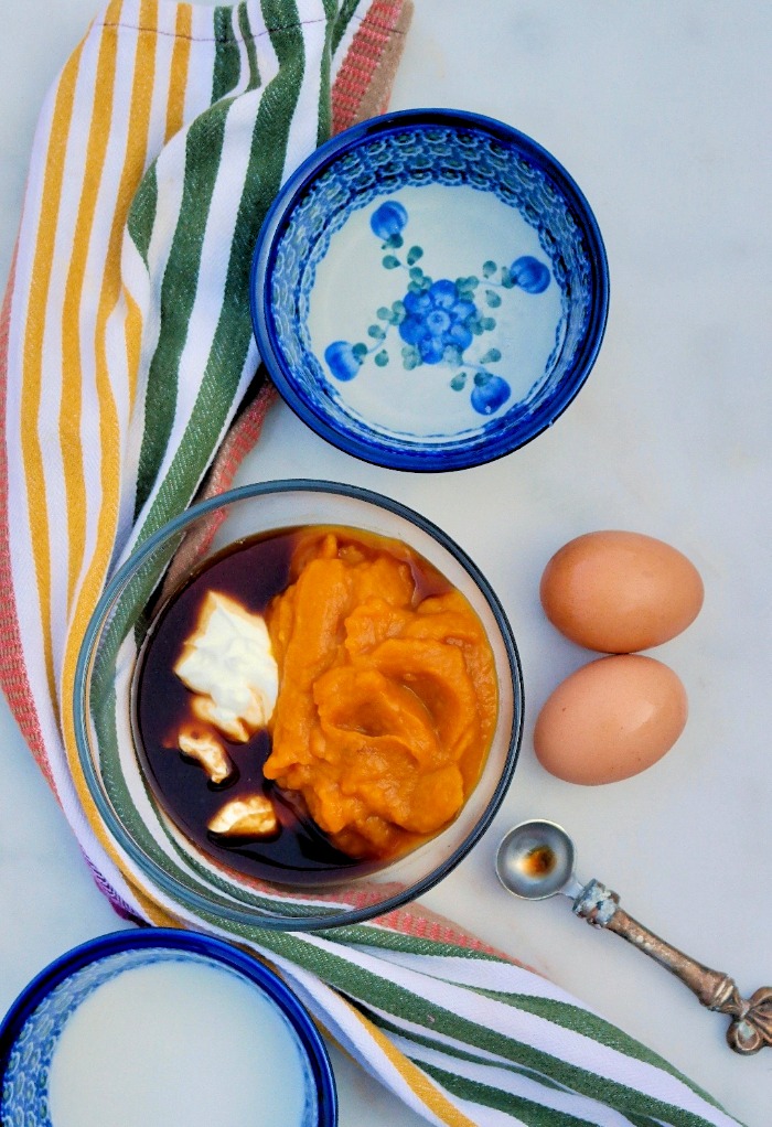 Ingredients for Pumpkin muffins.