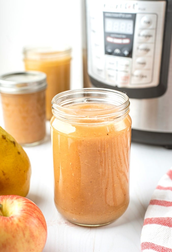 Here is a finished mason jars of applesauce. 