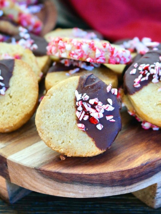 Peppermint Keto Christmas Cookies Story