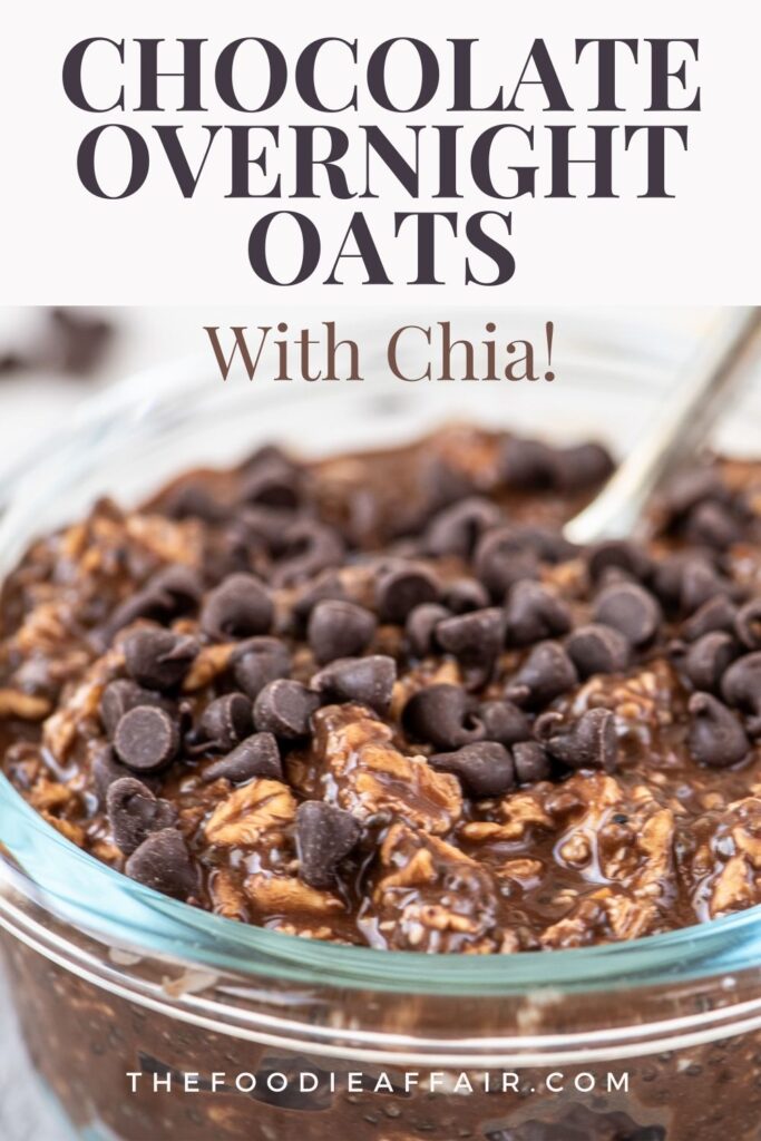 Healthy chocolate overnight oats with chia seeds. Healthy and delicious easy no-cook oatmeal recipe. #oatmeal #overnightoats #chocolate #HealthyRecipe