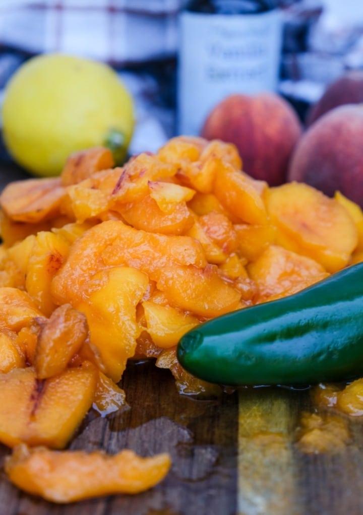 Ingredients to make fresh peach jam with jalapenos. 