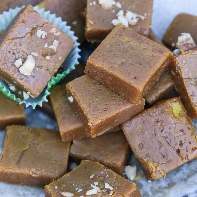 Easy Pumpkin Fudge Recipe