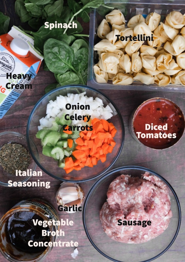 Ingredients to make tortellini soup with sausage. 