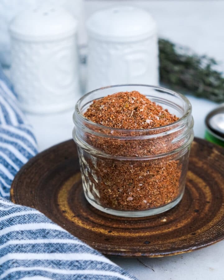 Mix of fresh spices in a small mason jar for pork.