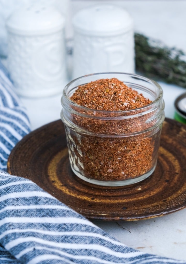 Pork rub in a small mason jar. 