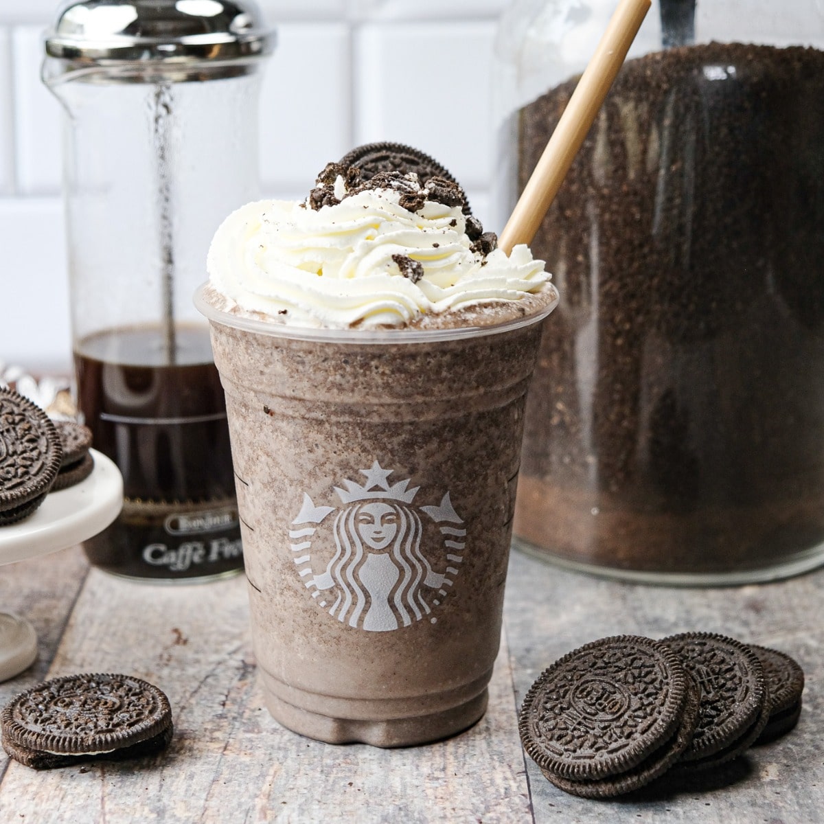 Iced Dark Chocolate Vanilla Mocha Recipe with Nespresso - The GR Guide