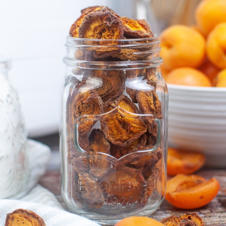 How To Dehydrate Apricots in a Dehydrator